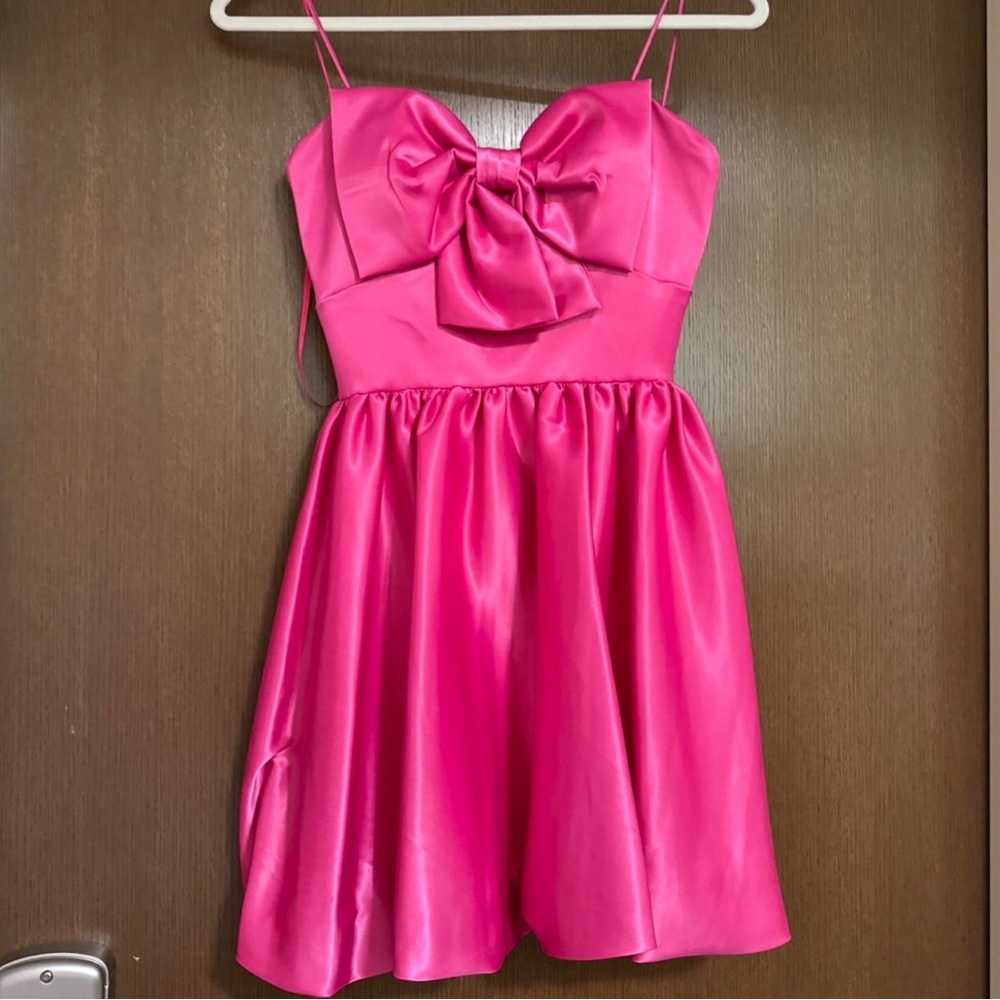 Bow Bubble Mini Dress by Mac Duggal